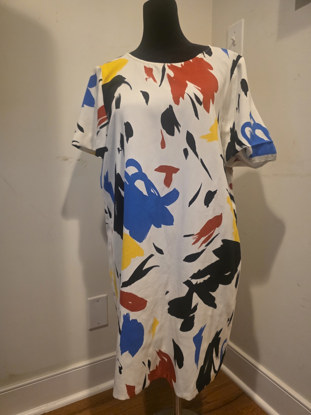 Zara Woman White Dress with Blue, Red and Yellow Accents